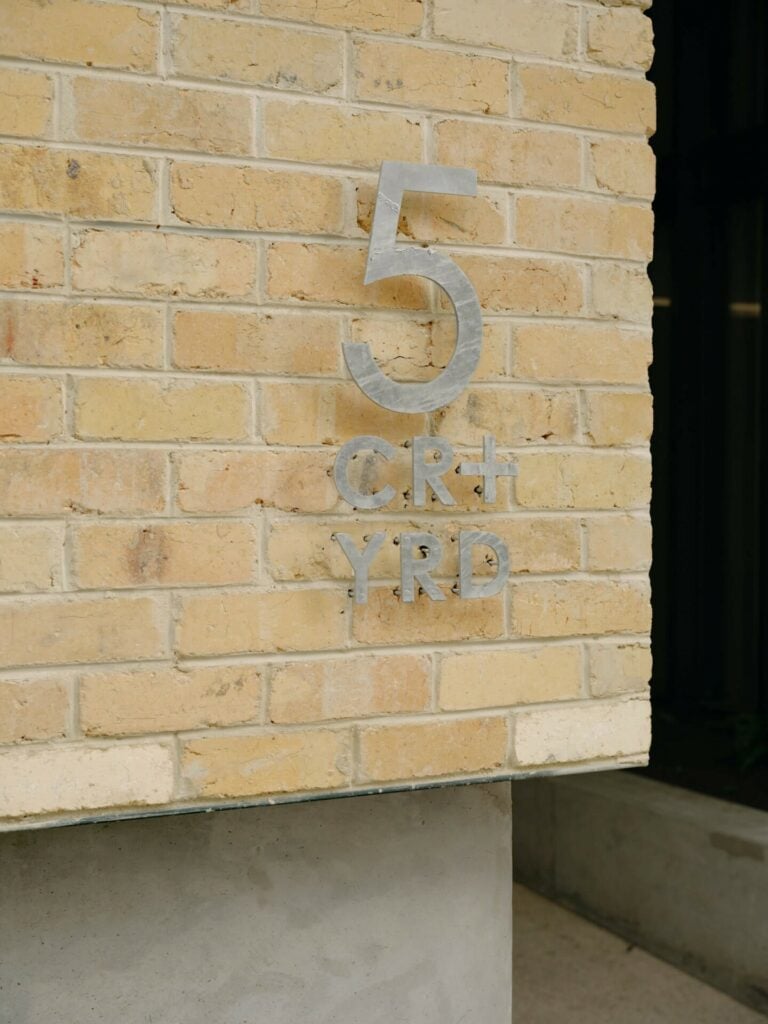 Nightingale Crt Yrd 8