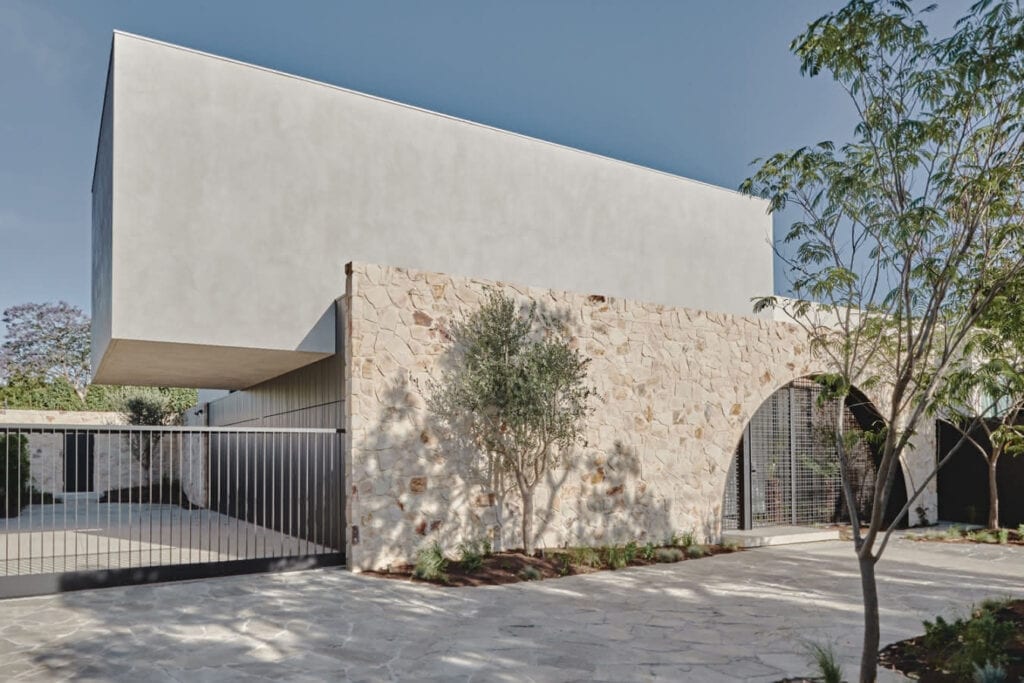 5e4ccc338aa89 Front North West